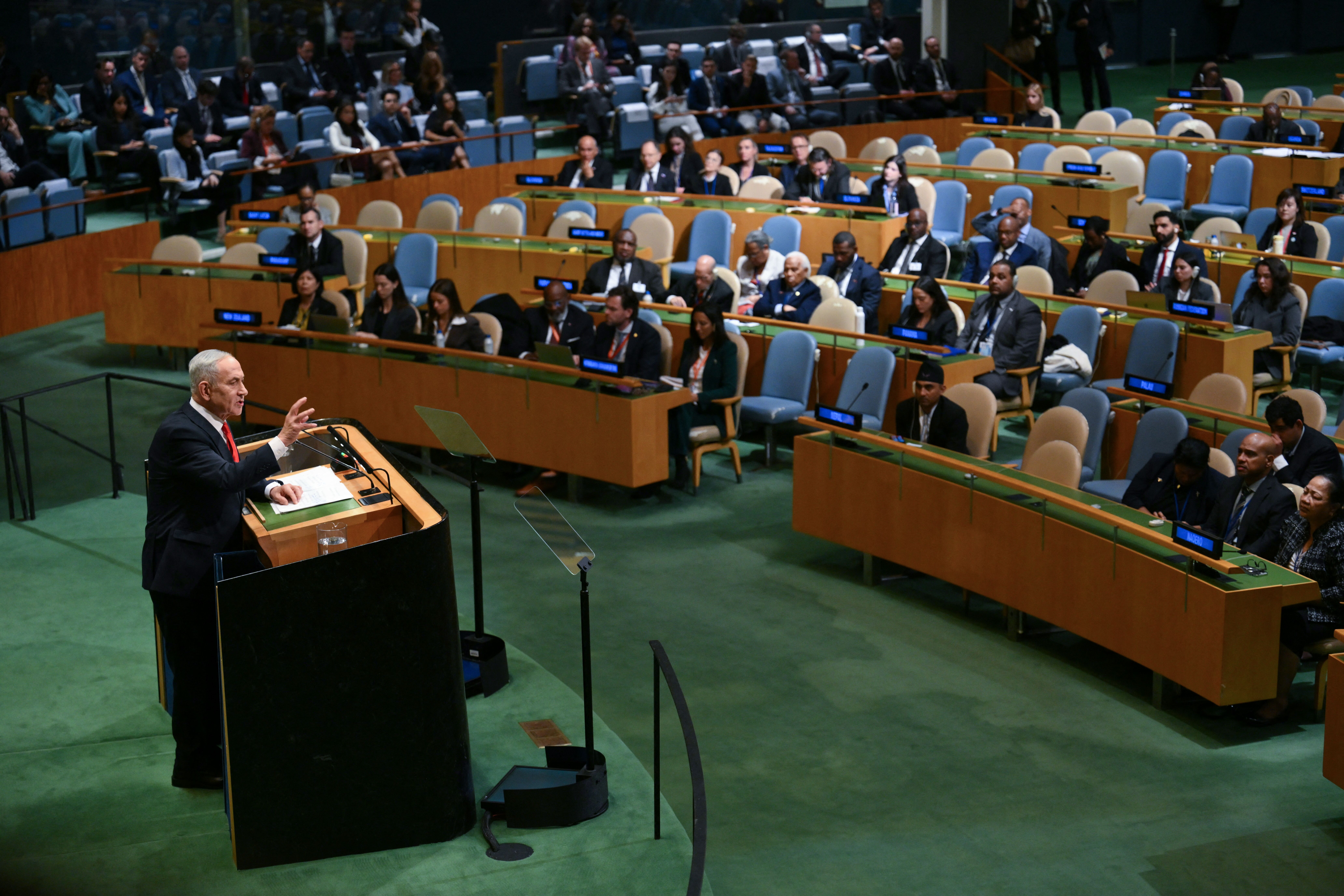 Delegação brasileira deixa ONU durante discurso de Netanyahu, primeiro-ministro de Israel