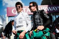 Aston Martin renova com Fernando Alonso e Lance Stroll até o fim de 2027