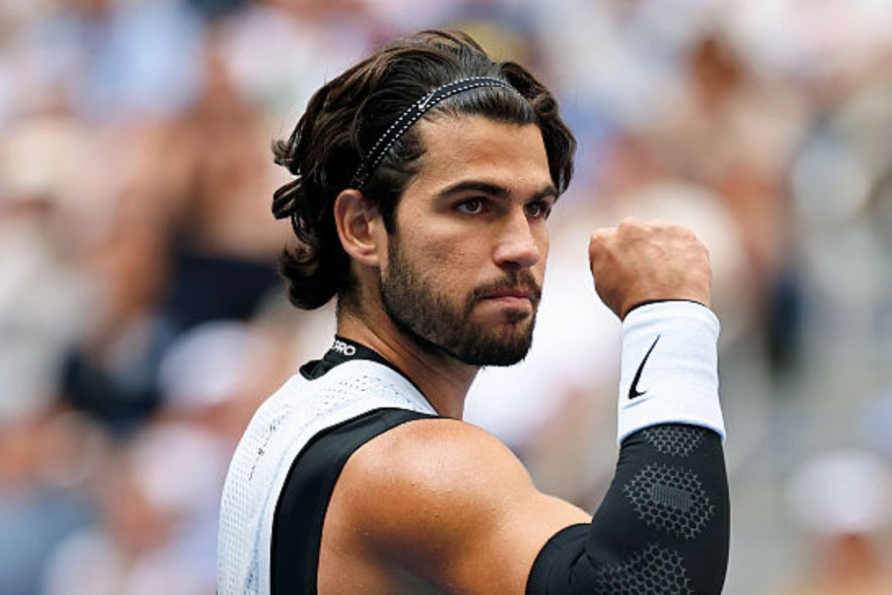 Alcaraz vence Tommy Paul e vai às quartas de final do US Open