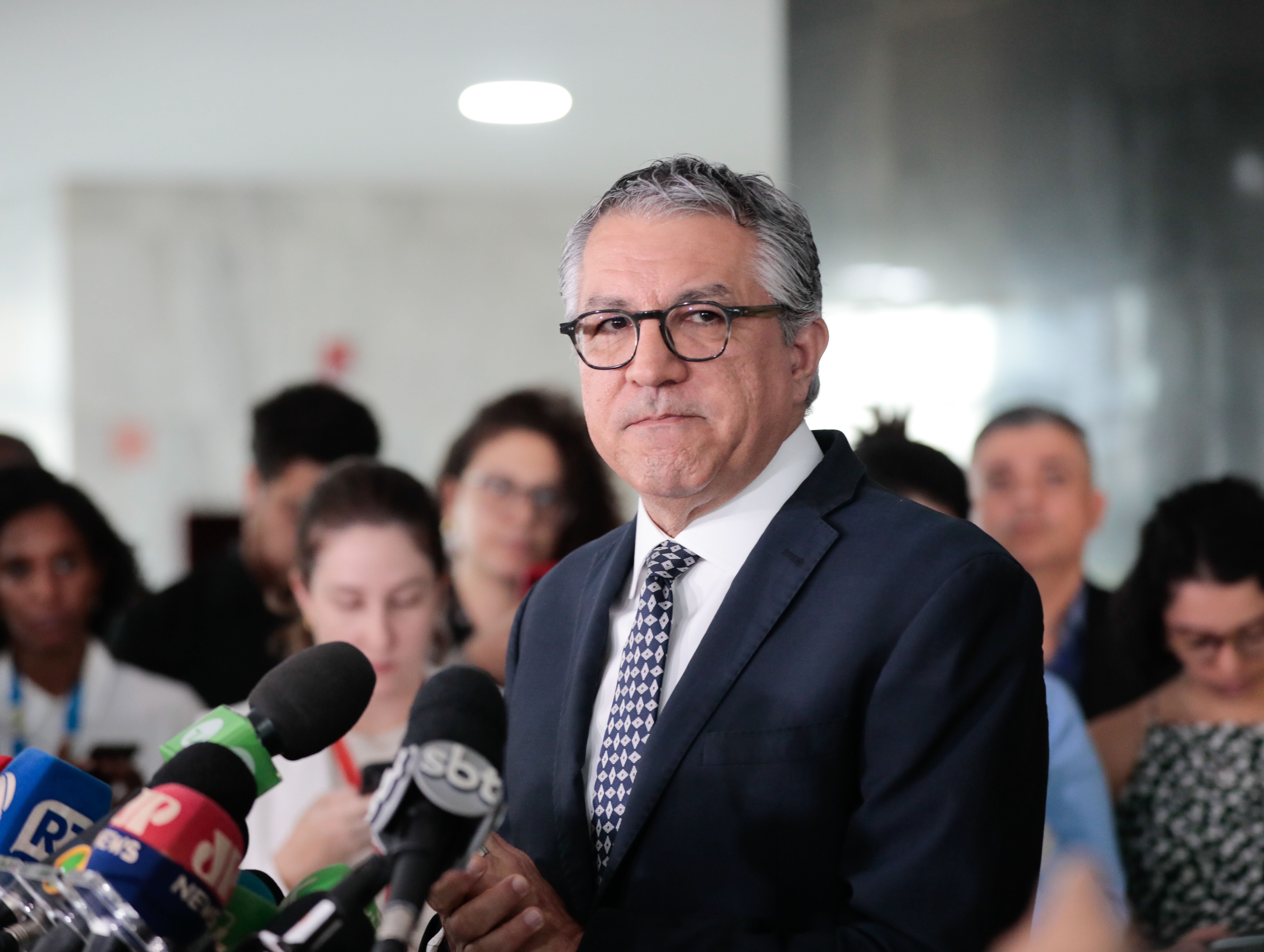 Padilha rebate deputado mineiro sobre 'canetas' no SUS: 'Não é coisa de ontem'