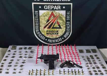 Armas e munições foram apreendidas