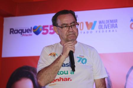 Augusto Cury (Avante) discursa durante agenda de campanha em Recife-PE
