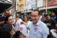 Augusto Cury pausa campanha momentaneamente neste domingo (6)