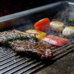 Chef ensina o segredo para fazer o bife grelhado perfeito: basta ter esse dois ingredientes