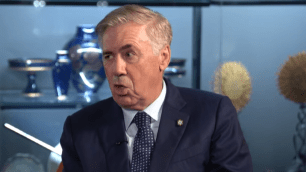 Ancelotti diz que busca priorizar jovens e confirma fim do ciclo de Neymar na Seleção
