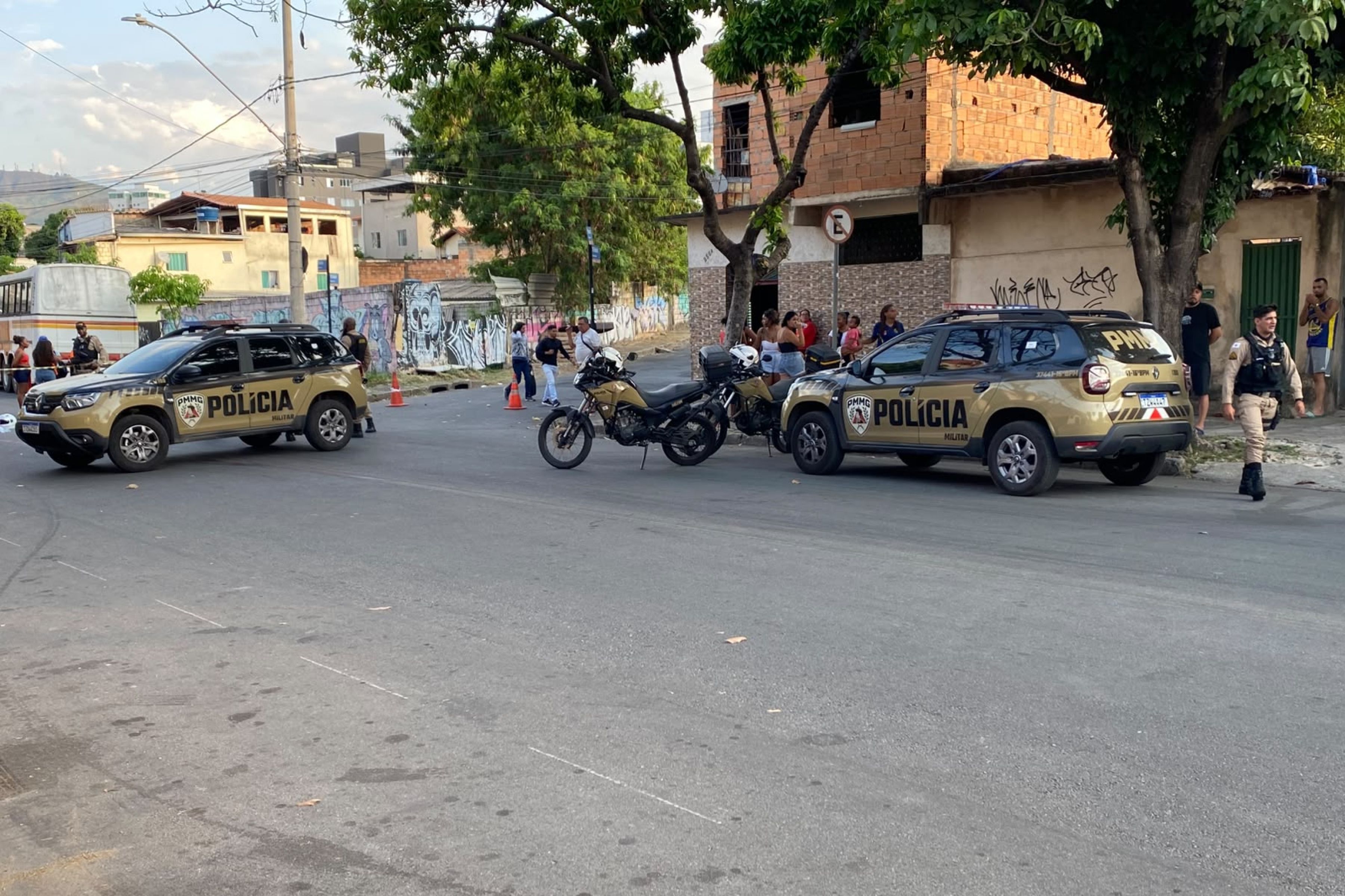 Homem morre após disparo acidental de arma no bairro Sagrada Família, em BH
