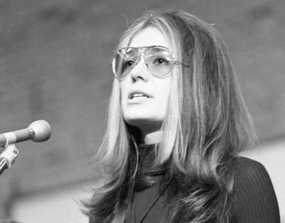 Quem foi Gloria Steinem, ícone do feminismo que morreu aos 92 anos