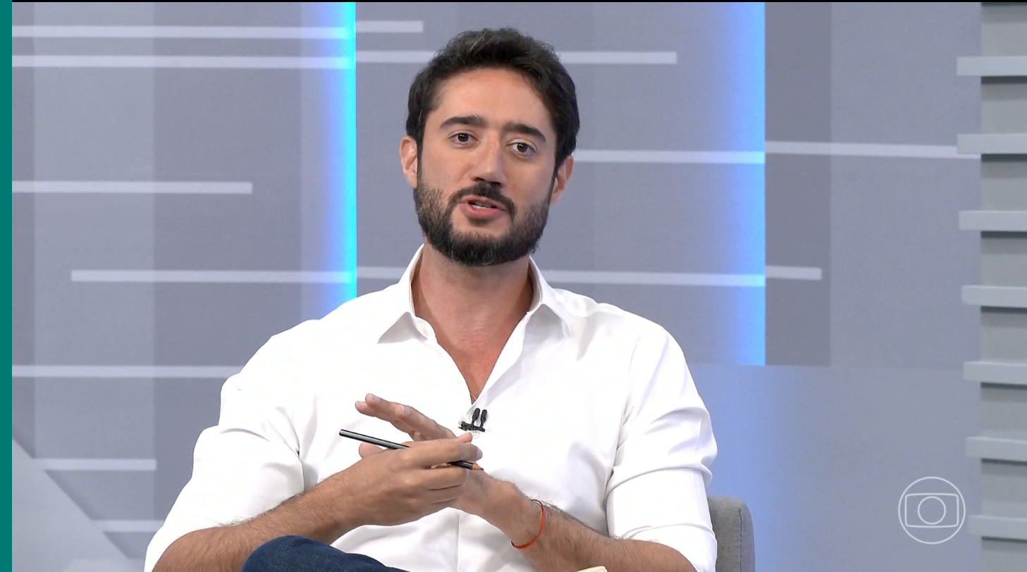 Gabriel cita operação da PF na PBH e ataca: 'Entregou Educação por tempo de TV'