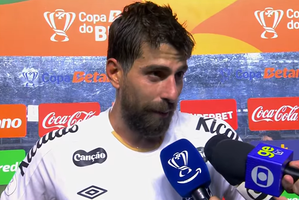 Zagueiro do Santos aponta principal motivo para eliminação diante do Palmeiras