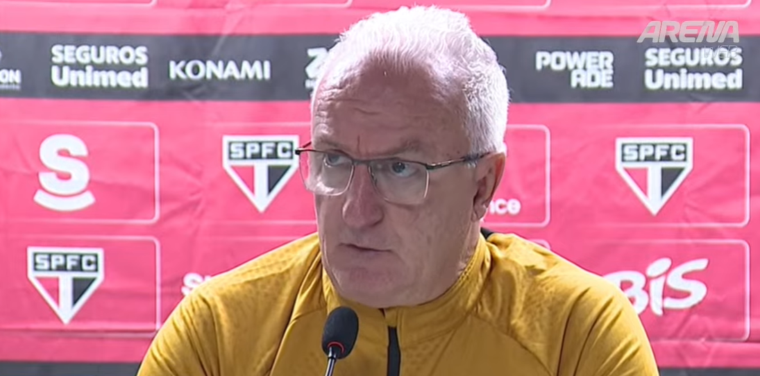 Dorival explica ausência de Calleri em clássico com Palmeiras