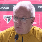 Dorival explica ausência de Calleri em clássico com Palmeiras