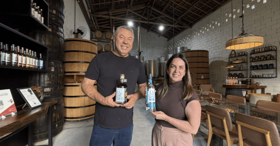 Paulo e a esposa Regina. • Sebrae Minas