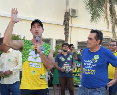 Ignorando passado de críticas, Superman e Domingos Sávio fazem dobradinha em campanha ao Senado