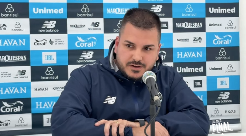 Vice do Grêmio reclama de erro do VAR e detona CBF: 'Não adianta reconhecer depois'