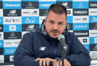 Vice do Grêmio reclama de erro do VAR e detona CBF: 'Não adianta reconhecer depois'