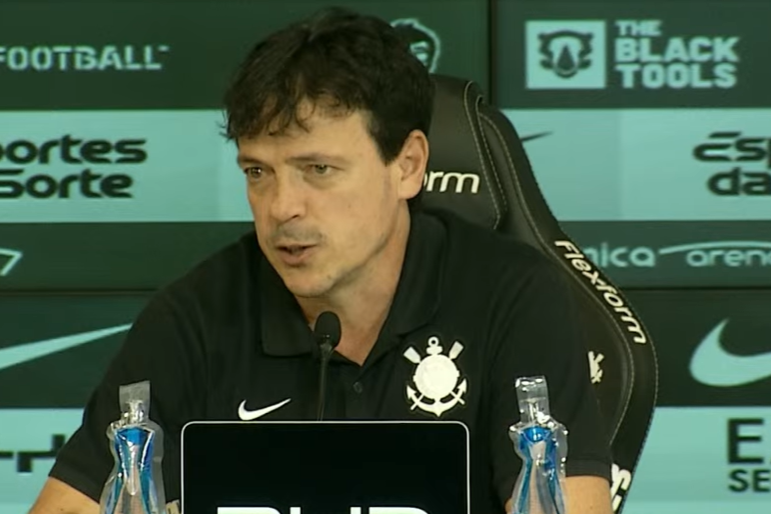 Diniz, após derrota do Corinthians: 'Esse recorte é o pior trabalho da minha carreira'