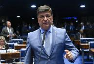 Carlos Viana segue com campanha em Governador Valadares neste domingo (13)