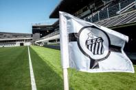 Adidas oficializa acordo com o Santos para 2028; saiba detalhes do contrato