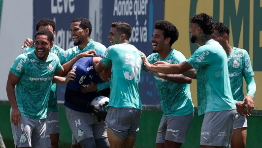 Elenco do Palmeiras treina na Data Fifa • Cesar Greco/Palmeiras