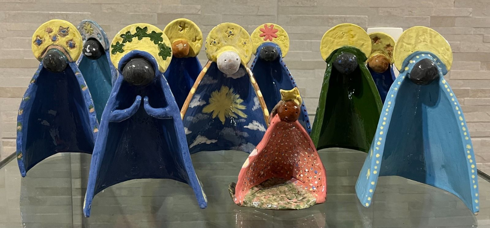 Exposição reúne peças feitas por moradores da comunidade quilombola de Campinas, em Mariana