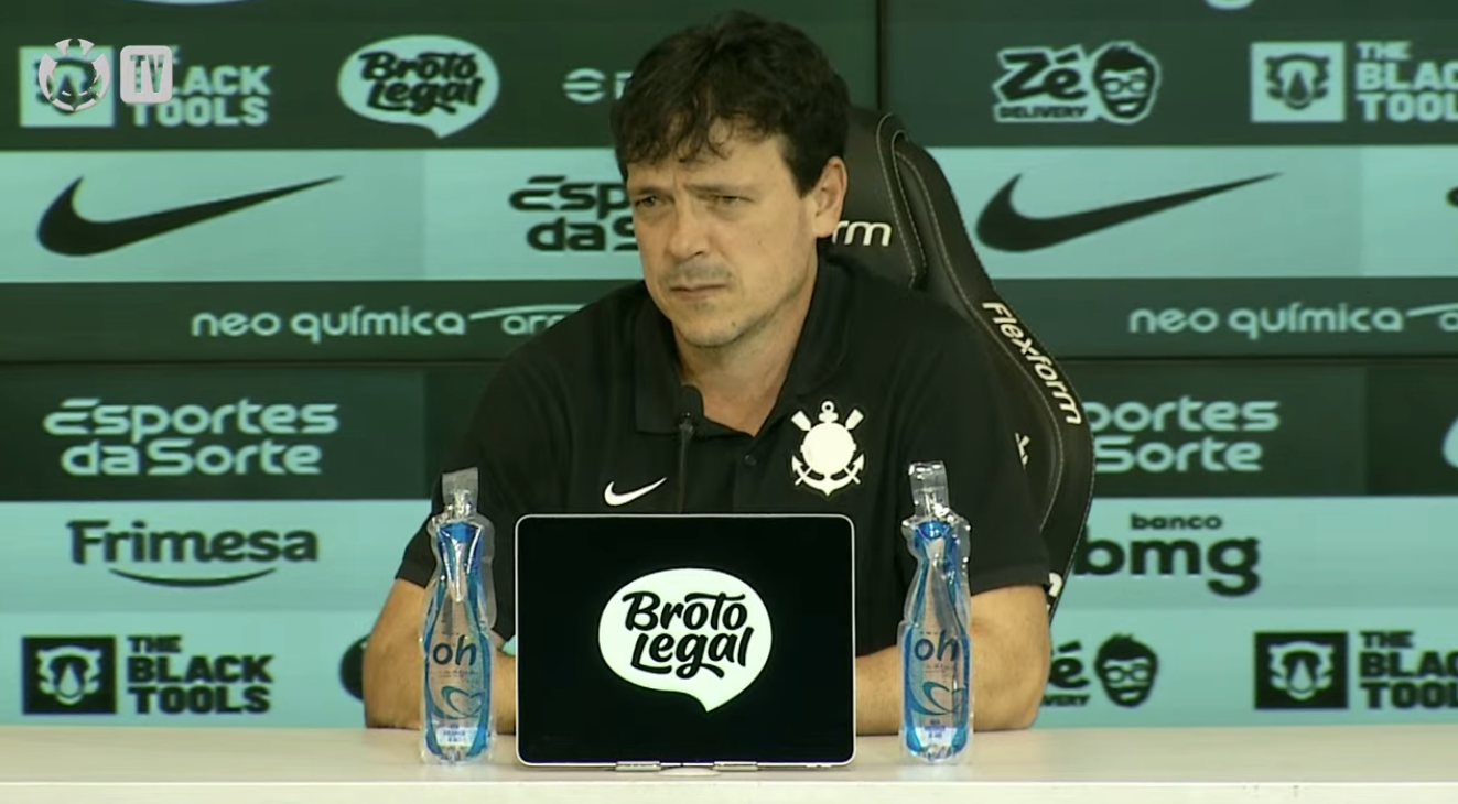 Diniz aposta em convicção no trabalho após sequência negativa do Corinthians