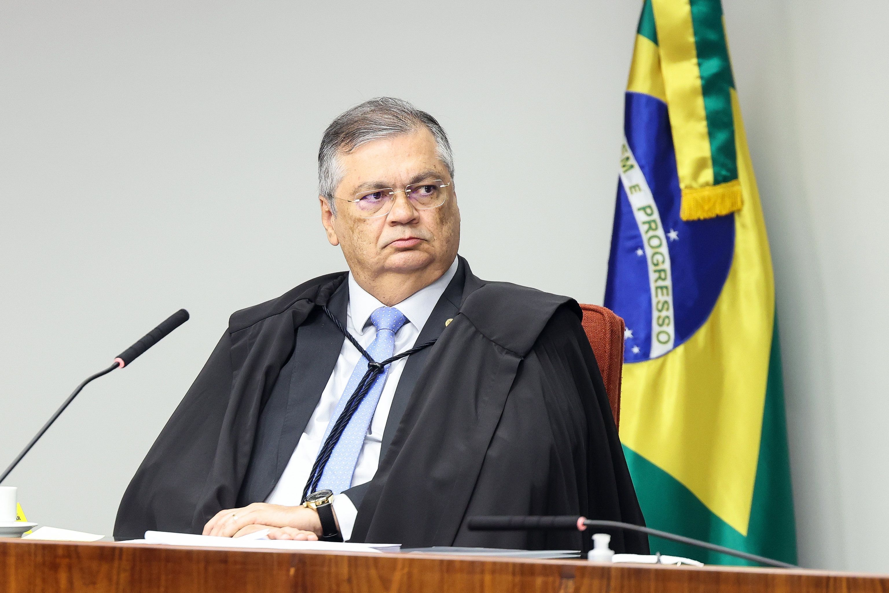 Dino retira sigilo de inquérito sobre produtora do filme 'Dark Horse'