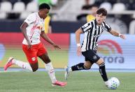 Com um a menos, Bragantino empata com Botafogo pelo Brasileirão