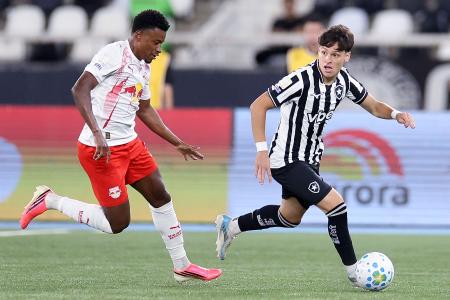 Botafogo e Bragantino em duelo pelo Campeonato Brasileiro
