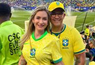 Esposa de ocupante do helicóptero com cantor Rick atualiza buscas: ‘Aguenta firme’