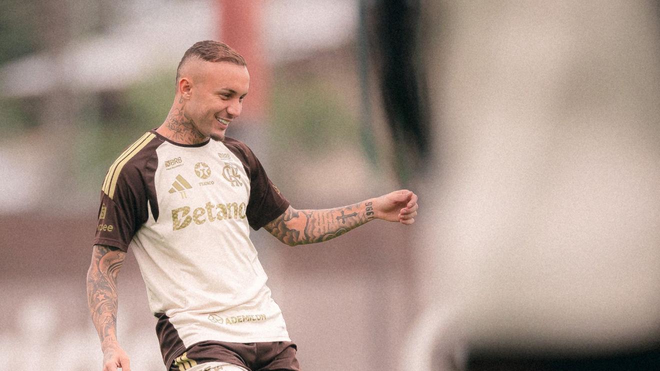 Botafogo negocia a contratação de Everton Cebolinha, do Flamengo