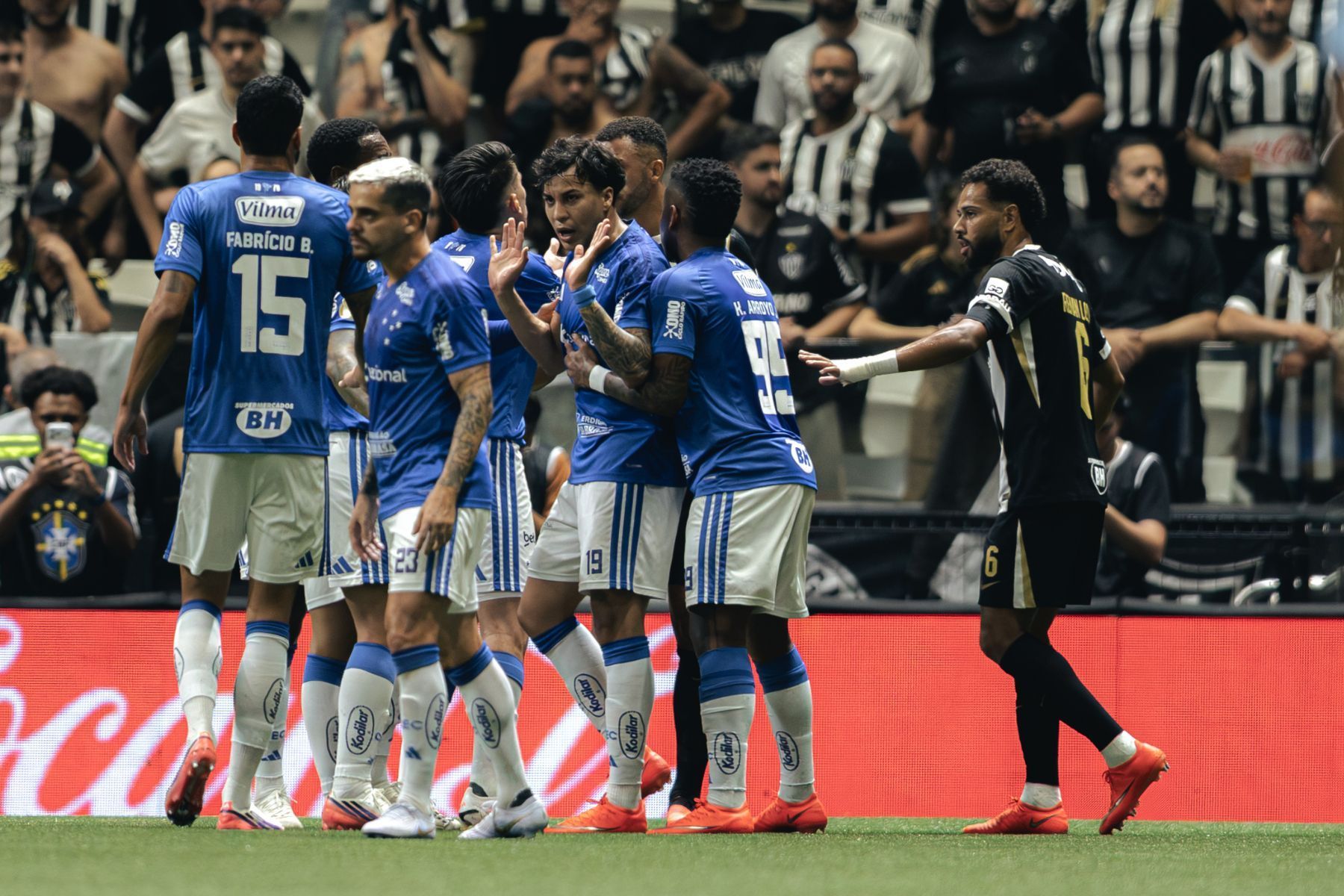 Atlético x Cruzeiro: dublador 'revela' o que foi dito por Kaio Jorge, Fred e outros