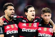 Flamengo vence Mirassol no Maracanã e reduz vantagem do Palmeiras no Brasileirão