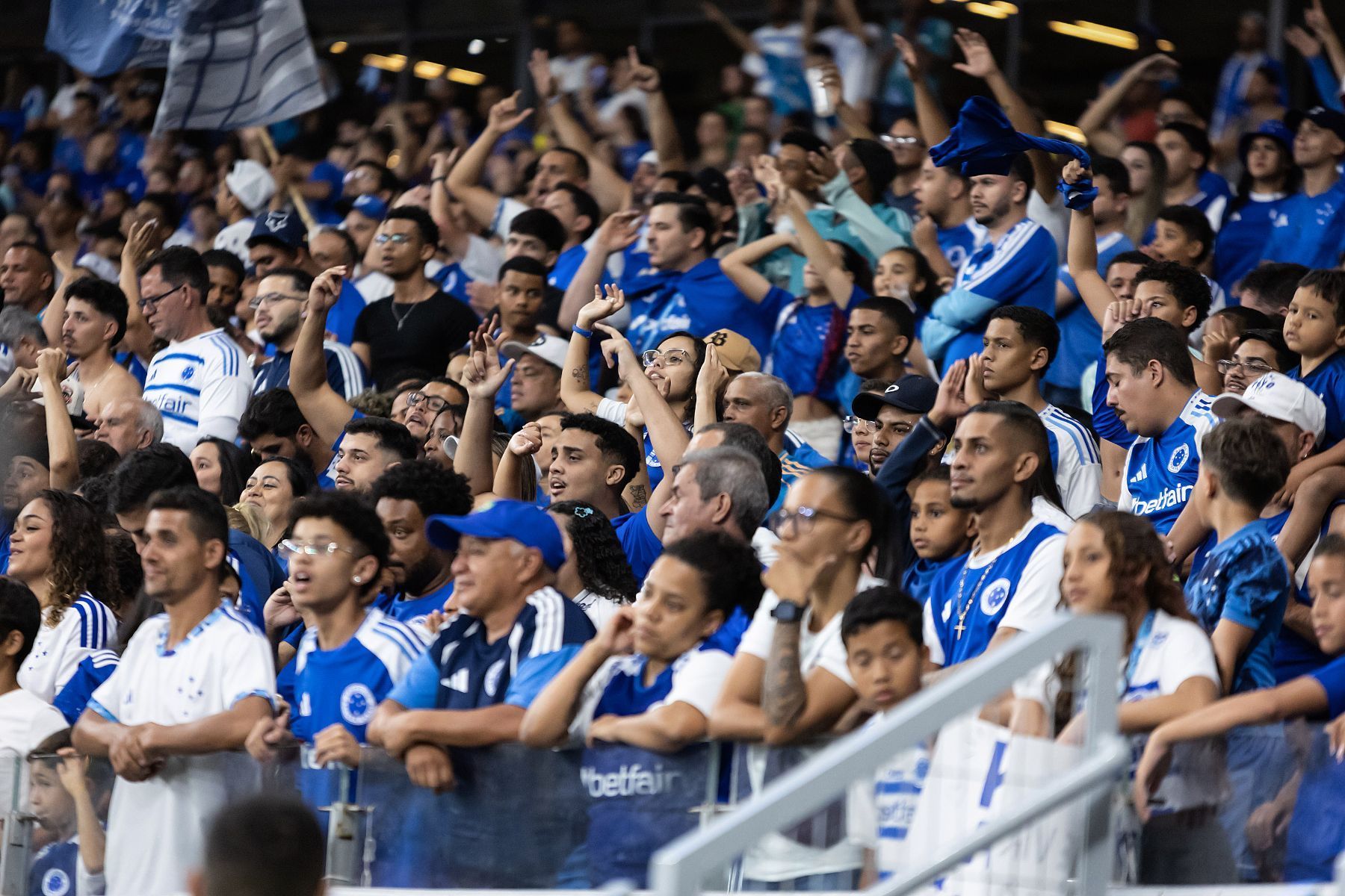 Cruzeiro x Athletico-PR: saiba a previsão de público para duelo no Mineirão