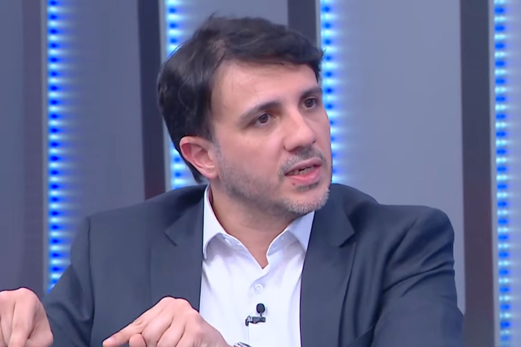 'Brasil está em guerra e minha eleição é um plebiscito', afirma Renan sobre combate ao crime