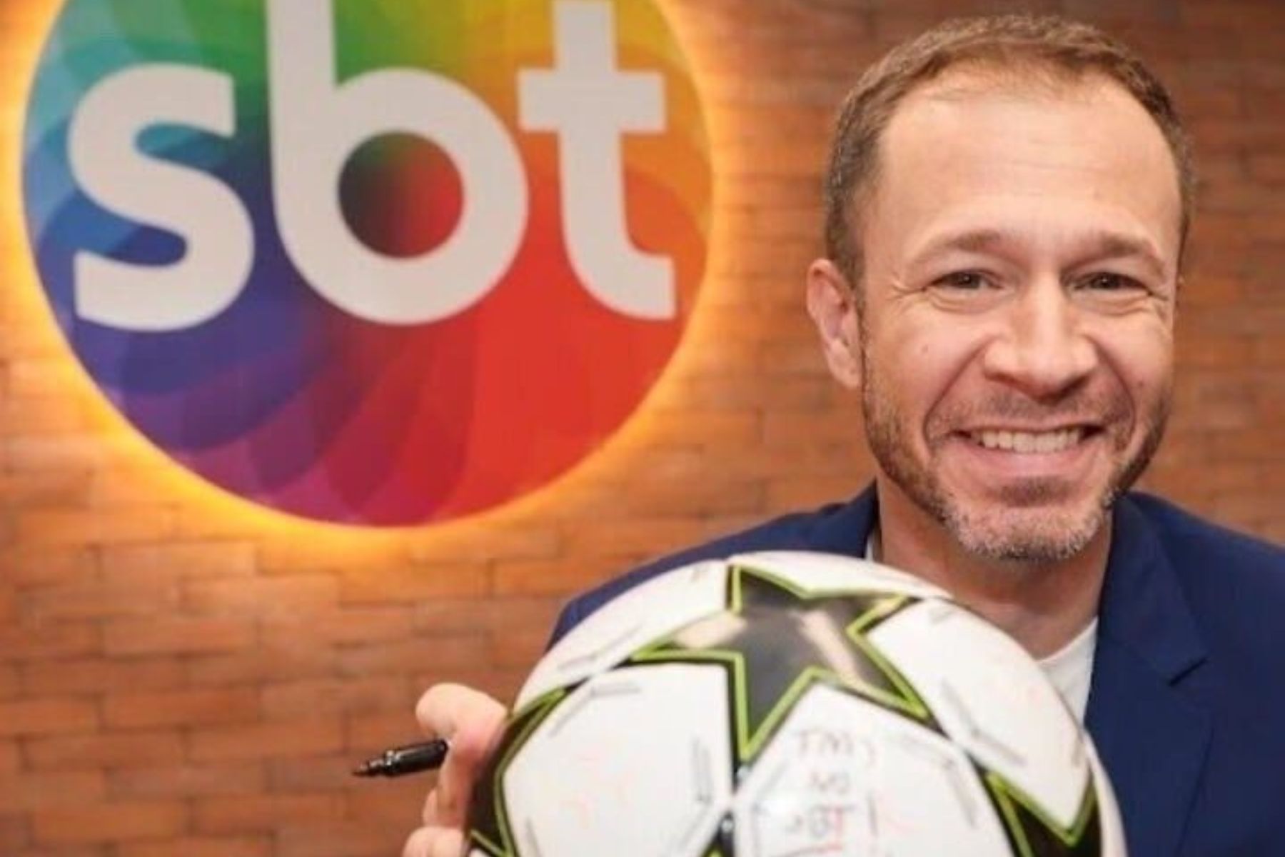 SBT formaliza proposta de R$ 150 milhões por direitos da Copa do Brasil até 2030