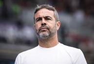 Cruzeiro: comentarista compara Artur Jorge com Mourinho em 'polêmica' de pênalti