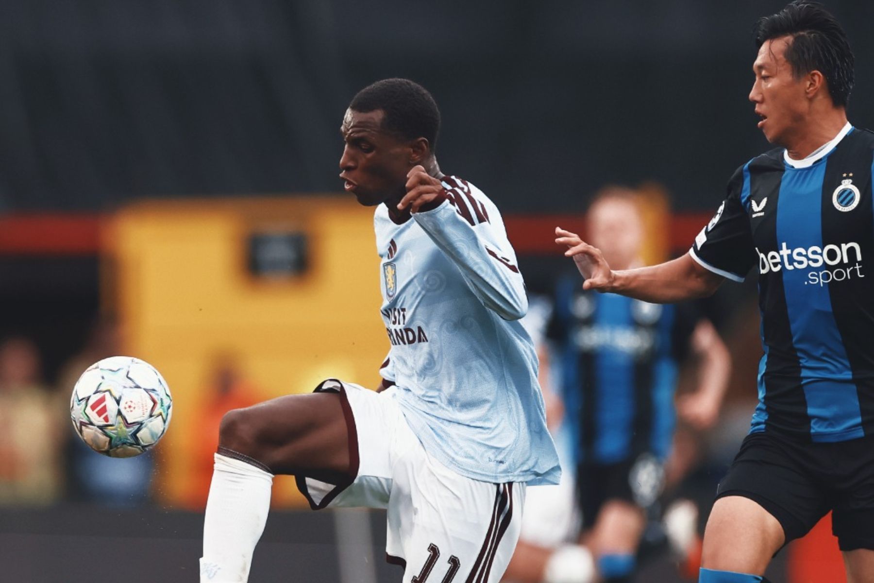 João Gomes dá assistência, e Aston Villa vence Club Brugge na estreia da Champions 