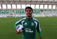 Atacante deixa o Cruzeiro e é anunciado como reforço de clube europeu