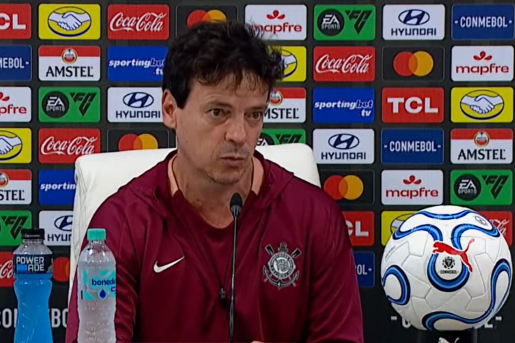 Diniz é direto sobre lance de gol do Estudiantes sobre o Corinthians: 'Sinceramente'