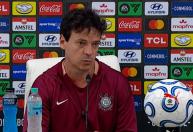 Diniz é direto sobre lance de gol do Estudiantes sobre o Corinthians: 'Sinceramente'