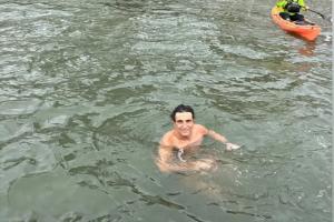 Jornalista da Globo relata aventura em Nova York: 'Nadei por 8h35'