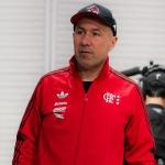Leonardo Jardim celebra passo 'não decisivo, mas importante' do Flamengo