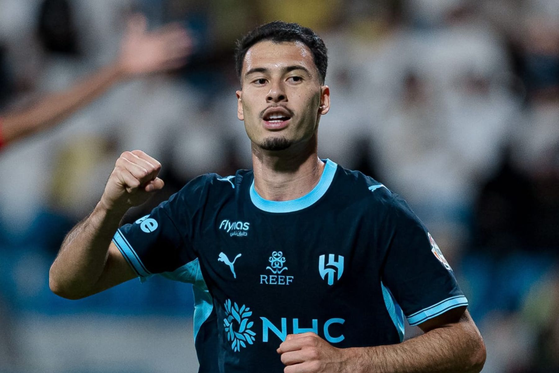 Ex-Seleção Brasileira faz hat-trick em goleada do Al-Hilal, líder da Liga Saudita