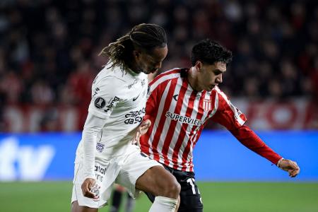 Corinthians e Estudiantes se enfrentam por vaga na semifinal da Libertadores