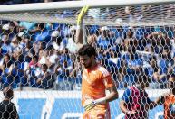Otávio se 'blinda' de má fase defensiva do Cruzeiro e recebe prêmio no Brasileirão