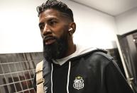 Rodinei desabafa após eliminação do Santos para o Atlético: ‘Derrota mais dolorida’