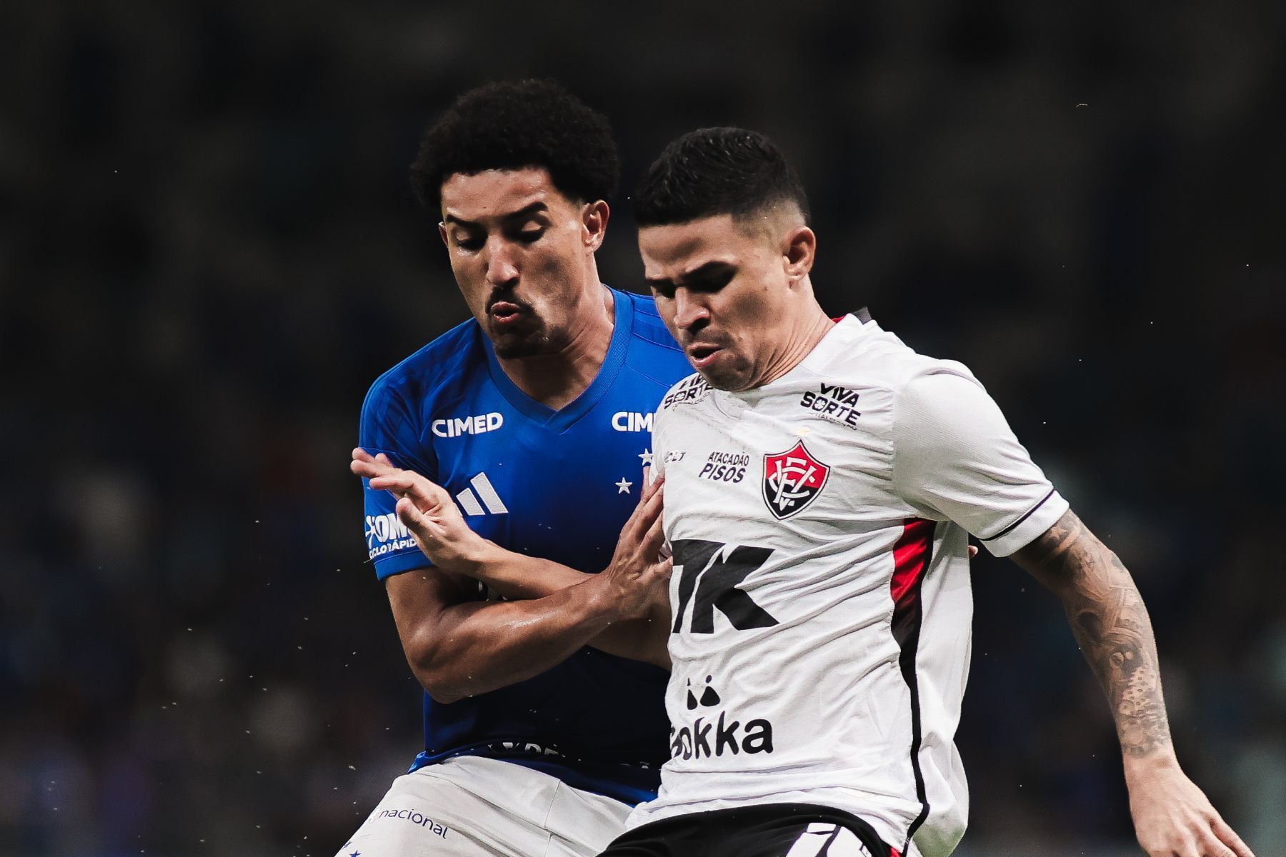 Cruzeiro passou por 'mini reformulação' desde estreia de Artur contra o Vitória; veja