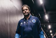 Escalação do Cruzeiro: Artur Jorge deve mexer em dois setores contra o Vitória