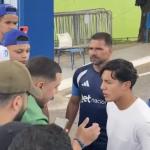 Cruzeiro: torcedores protestam na Toca da Raposa II em véspera de jogo