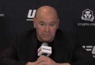 Dana faz promessa após deixar Poatan fora da disputa pelo cinturão no UFC: ‘Em breve’